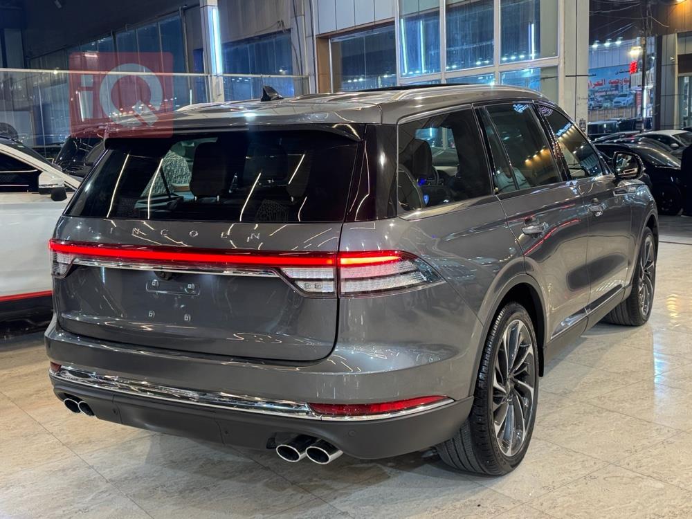 Lincoln Aviator